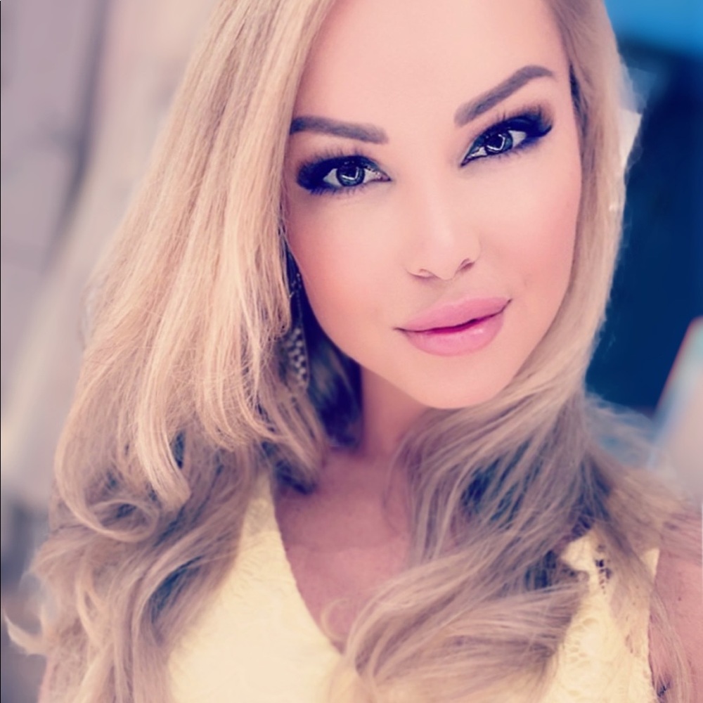 Meet your Posher, Sheila